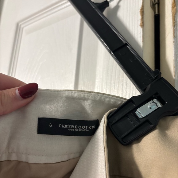 Ann Taylor Loft Cream Trousers - Picture 4 of 5